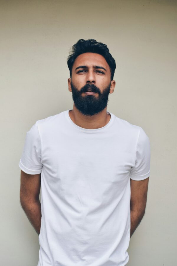 The Ultimate Classic White Fit – Effortless Style & Comfort